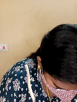 Snapshot of sirisha__9 chatting on 04/22/26, 02:03 sirisha 9 online show from 04/22/26, 02:03