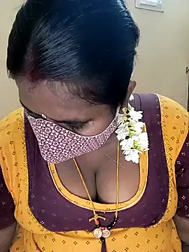 Snapshot of sirisha__9 chatting on 04/22/26, 05:25 sirisha 9 online show from 04/22/26, 05:25