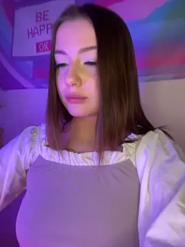 xopeach online show from 12/21/25, 01:40