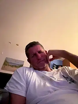 lvnlarge online show from 12/19/25, 12:39