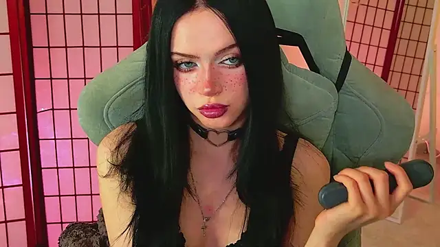 Snapshot of Dark_Diva chatting on 04/23/26, 09:28 Dark Diva online show from 04/23/26, 09:28