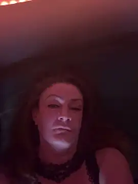 HotMilfLily online show from 12/20/25, 11:39