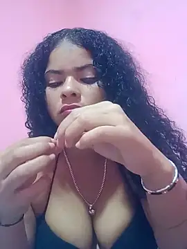 Fresa235 online show from 12/19/25, 04:30