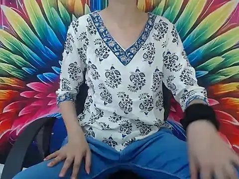 Farhana beautyfull online show from 06/12/26, 04:44