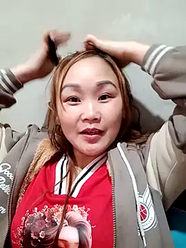 Snapshot of yula-bi chatting on 03/08/26, 03:21 yula-bi online show from 03/08/26, 03:21