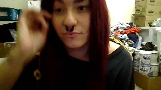 Snapshot of GabbyDaniella chatting on 12/20/25, 08:32 GabbyDaniella online show from 12/20/25, 08:32