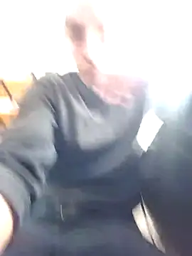 Snapshot of Amante_viajero chatting on 12/19/25, 07:54 Amante viajero online show from 12/19/25, 07:54