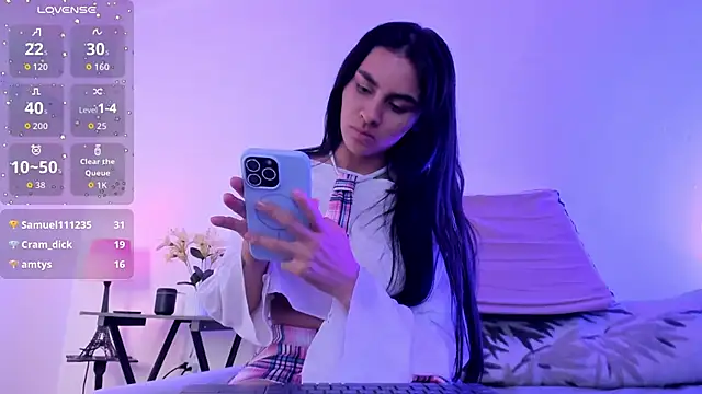 ManuelaEvans  online show from 05/19/26, 01:56