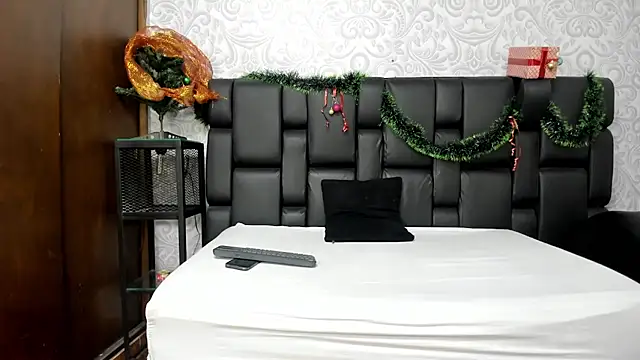 KyleBakerr online show from 12/19/25, 09:55