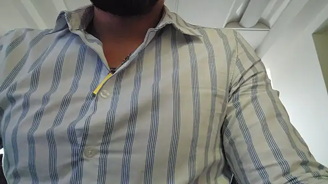 Snapshot of Aaron_hoffman chatting on 07/10/26, 10:23 Aaron hoffman online show from 07/10/26, 10:23