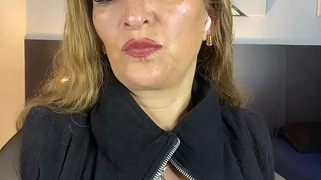 JennaMilf  online show from 06/14/26, 02:46