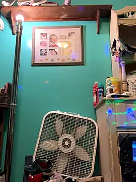 bellywelly69420 online show from 12/20/25, 03:02