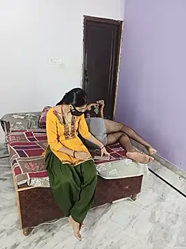 Curvy Kavya online show from 07/17/26, 04:56