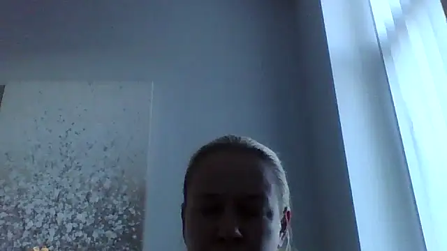 Snapshot of jennyblondeuk chatting on 03/14/26, 05:18 jennyblondeuk online show from 03/14/26, 05:18