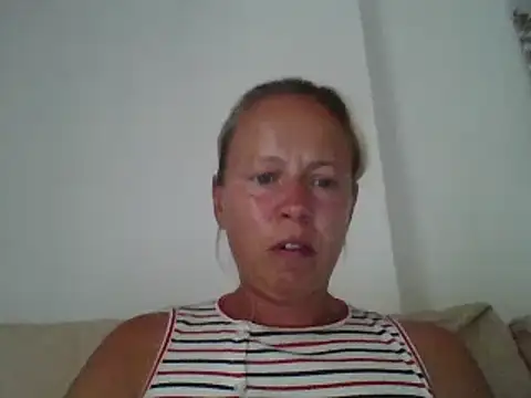 jennyblondeuk online show from 06/22/26, 06:38