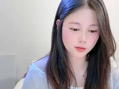 Jelena-8 online show from 12/23/25, 08:45