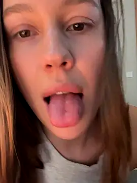 Ann web online show from 12/21/25, 05:31