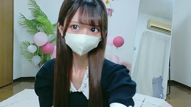Snapshot of Kiki-jpn chatting on 06/13/26, 01:31 Kiki-jpn online show from 06/13/26, 01:31