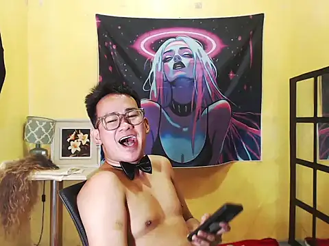 AnthonyCUMS17 online show from 12/23/25, 05:27