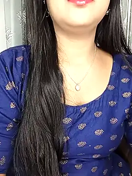 Deshi bhabhi143 online show from 06/03/26, 06:38
