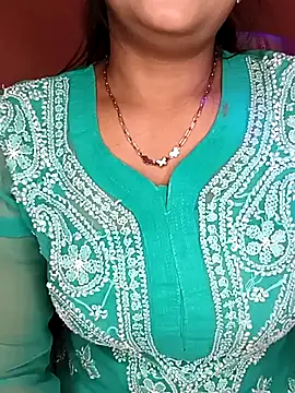 Deshi bhabhi143 online show from 07/17/26, 07:48