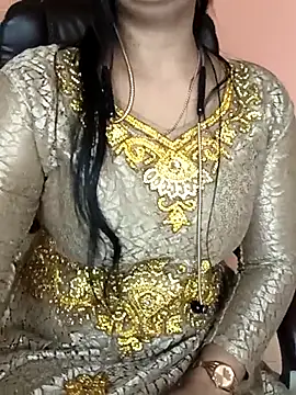 Deshi bhabhi143 online show from 07/25/26, 06:11