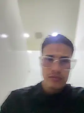 Snapshot of Latin_Paisa_Boy chatting on 04/11/26, 07:07 Latin Paisa Boy online show from 04/11/26, 07:07