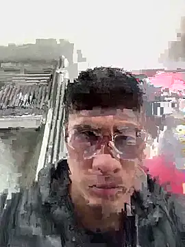 Snapshot of Latin_Paisa_Boy chatting on 04/20/26, 05:37 Latin Paisa Boy online show from 04/20/26, 05:37