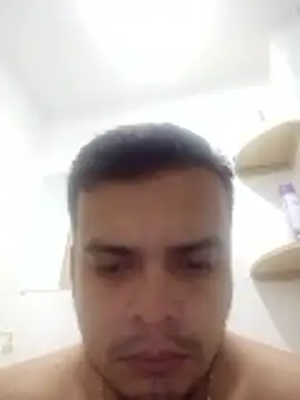 Snapshot of soytorres92 chatting on 06/14/26, 06:37 soytorres92 online show from 06/14/26, 06:37