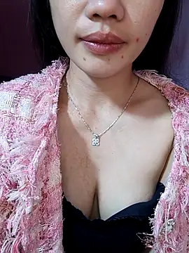 Snapshot of MISSINKUTE chatting on 02/02/26, 06:45 MISSINKUTE online show from 02/02/26, 06:45