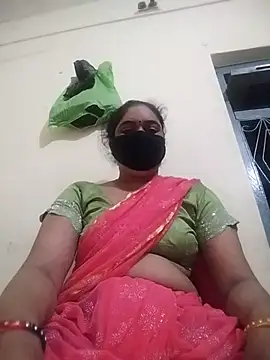 Snapshot of Anjli_hot44A chatting on 07/12/26, 10:45 Anjli hot44A online show from 07/12/26, 10:45