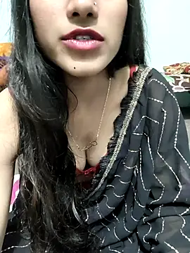 Yours-Zeenat online show from 02/16/26, 08:49