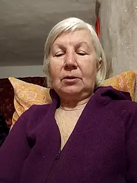 Snapshot of KlaudiaDarling chatting on 03/02/26, 04:25 KlaudiaDarling online show from 03/02/26, 04:25
