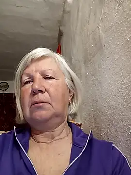 Snapshot of KlaudiaDarling chatting on 03/18/26, 02:04 KlaudiaDarling online show from 03/18/26, 02:04