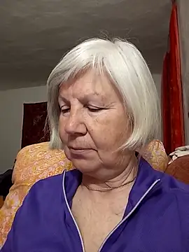 Snapshot of KlaudiaDarling chatting on 03/25/26, 10:27 KlaudiaDarling online show from 03/25/26, 10:27