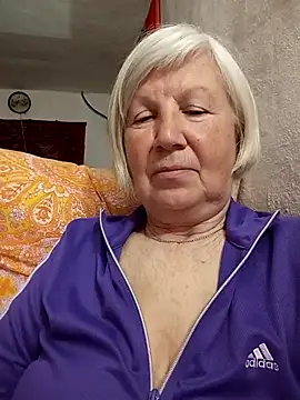 Snapshot of KlaudiaDarling chatting on 03/26/26, 04:23 KlaudiaDarling online show from 03/26/26, 04:23