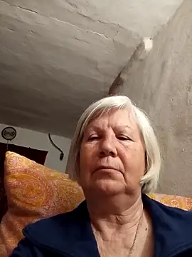 Snapshot of KlaudiaDarling chatting on 04/15/26, 08:53 KlaudiaDarling online show from 04/15/26, 08:53