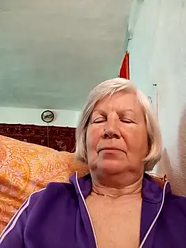 Snapshot of KlaudiaDarling chatting on 04/16/26, 10:16 KlaudiaDarling online show from 04/16/26, 10:16