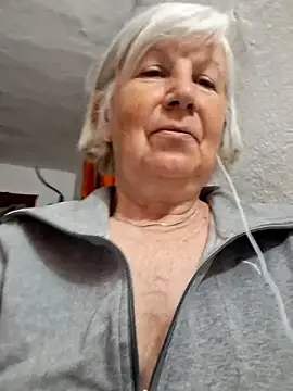 Snapshot of KlaudiaDarling chatting on 05/09/26, 06:57 KlaudiaDarling online show from 05/09/26, 06:57
