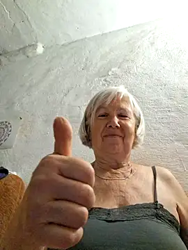KlaudiaDarling online show from 07/08/26, 02:21