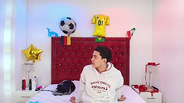 Jaden and sofia online show from 06/23/26, 03:15