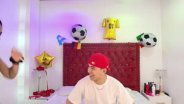 Jaden and sofia online show from 07/01/26, 03:08