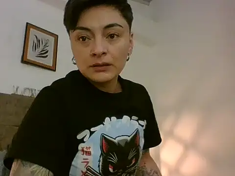 Snapshot of kat_paradise chatting on 01/16/26, 12:09 kat paradise online show from 01/16/26, 12:09