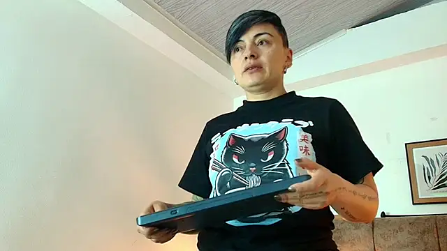 kat paradise online show from 07/08/26, 11:26