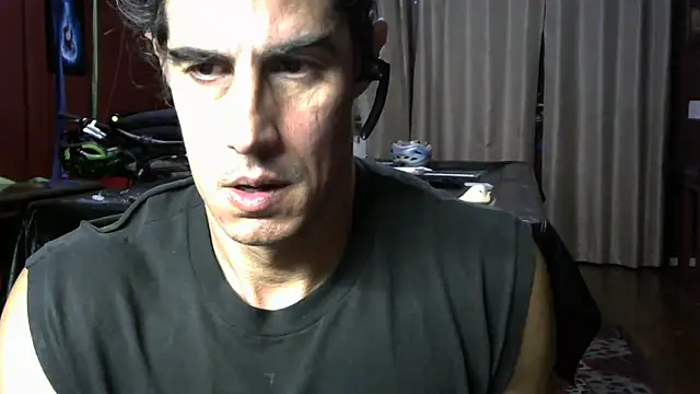 Snapshot of koolchillfun696969 chatting on 02/20/26, 06:26 koolchillfun696969 online show from 02/20/26, 06:26