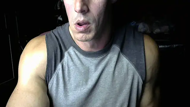 Snapshot of koolchillfun696969 chatting on 05/16/26, 05:48 koolchillfun696969 online show from 05/16/26, 05:48