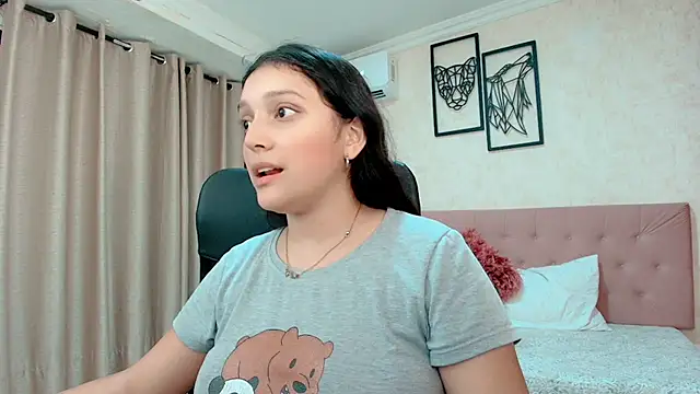 Snapshot of littlemolly_walcott chatting on 03/16/26, 11:09 littlemolly walcott online show from 03/16/26, 11:09