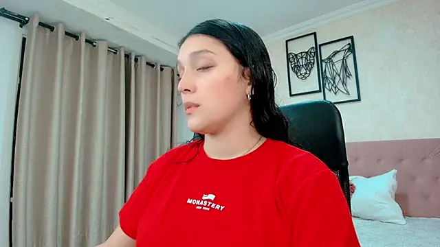 Snapshot of littlemolly_walcott chatting on 03/21/26, 10:46 littlemolly walcott online show from 03/21/26, 10:46