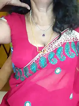 Snapshot of Maya_kannada chatting on 01/14/26, 10:47 Maya kannada online show from 01/14/26, 10:47