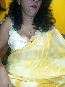 Snapshot of Maya_kannada chatting on 01/16/26, 04:11 Maya kannada online show from 01/16/26, 04:11